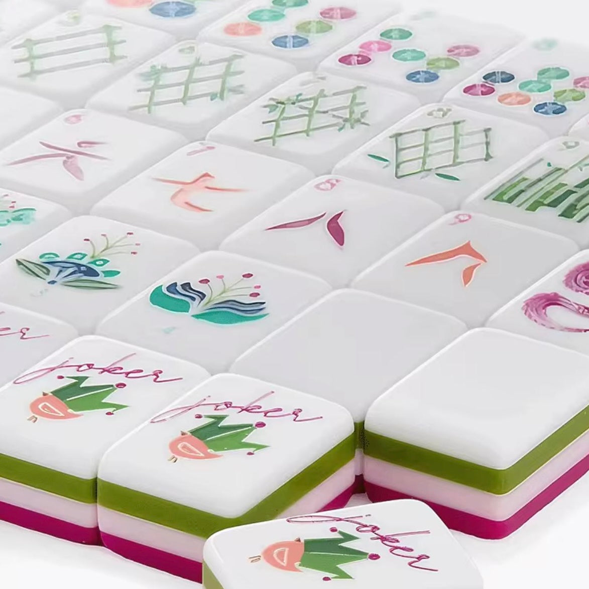 Fuchsia and white Mahjong tiles set