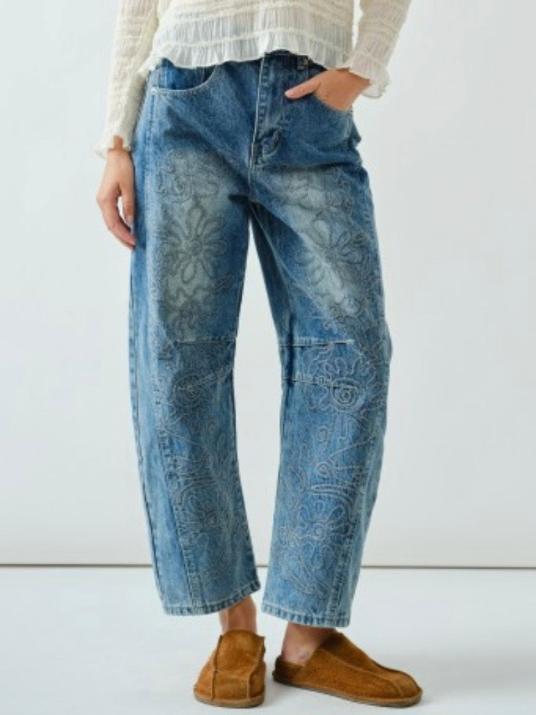 Blue block washed barrel with floral embroidered jeans pants