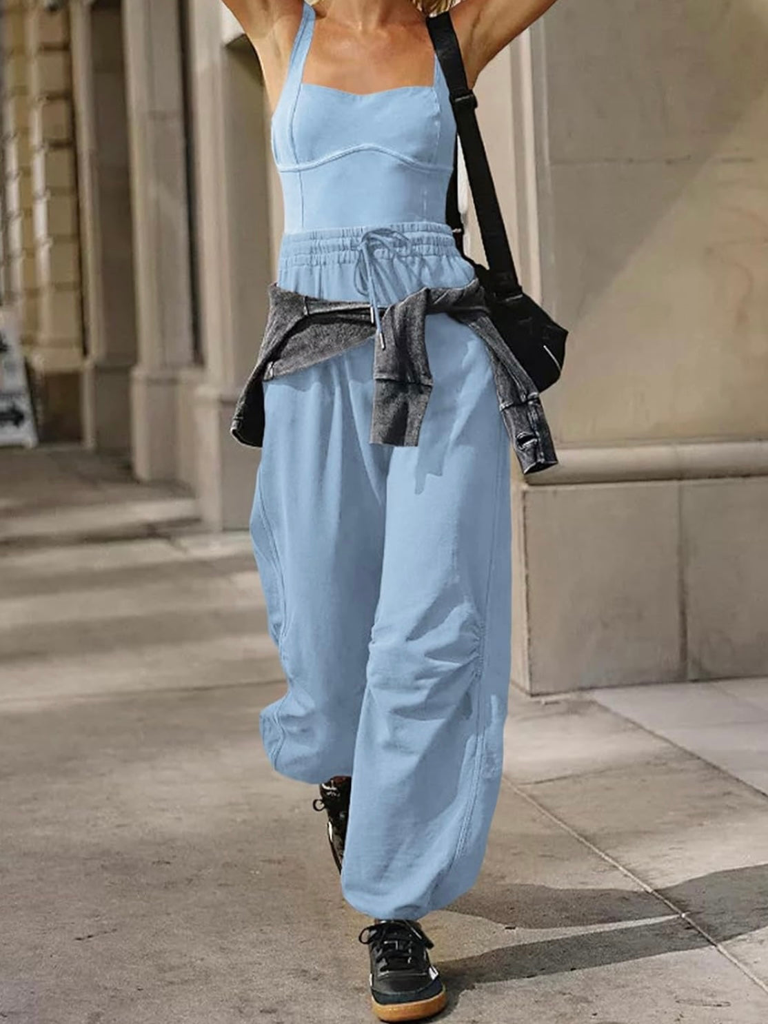 Solid colors sleeveless jumper