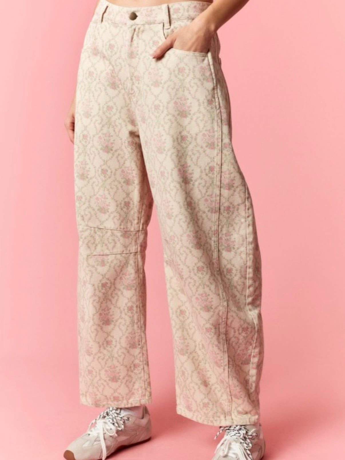 Barroque beige floral printed barrel jeans pants