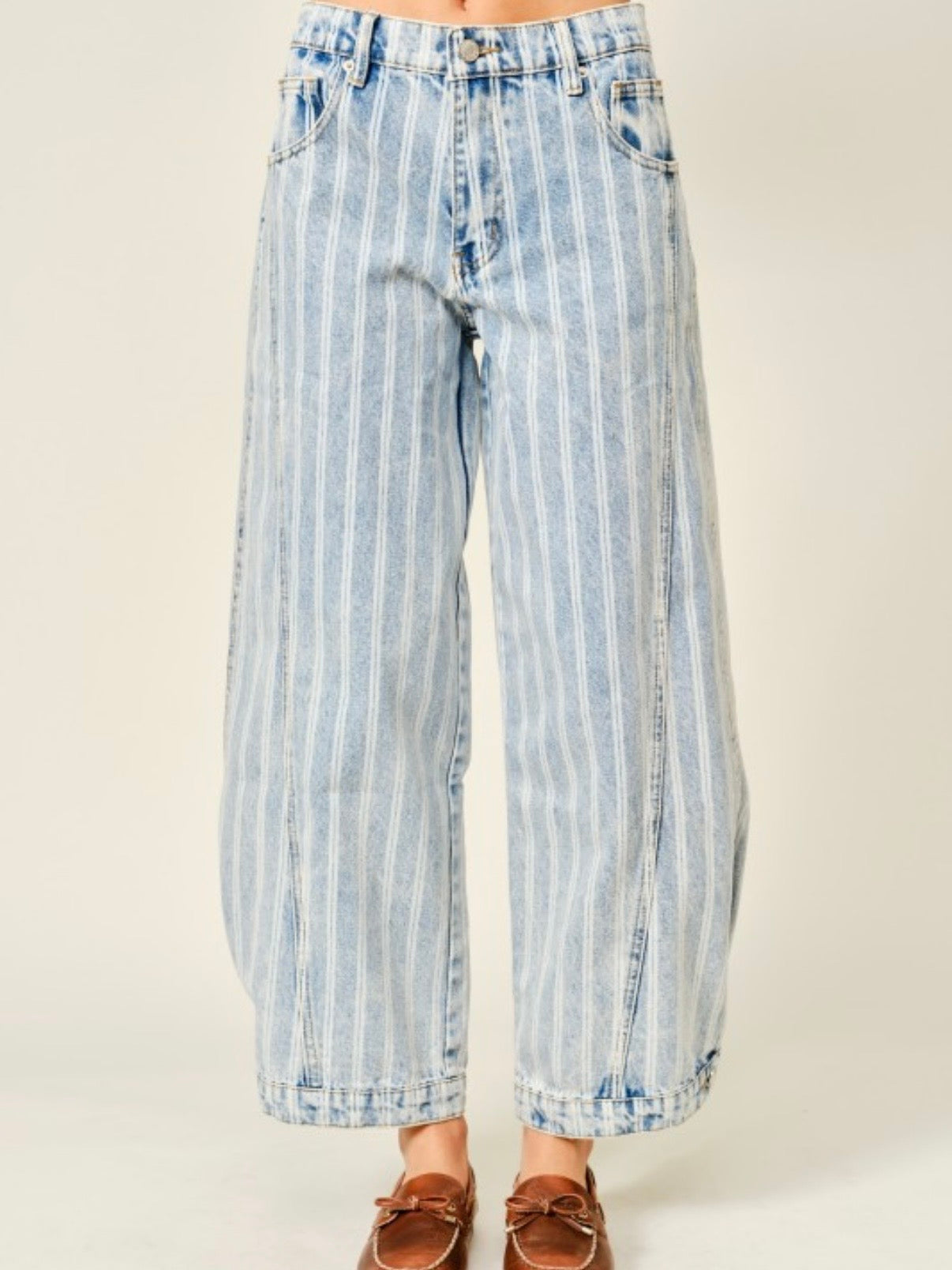 Striped blue and off white barrel seams pants