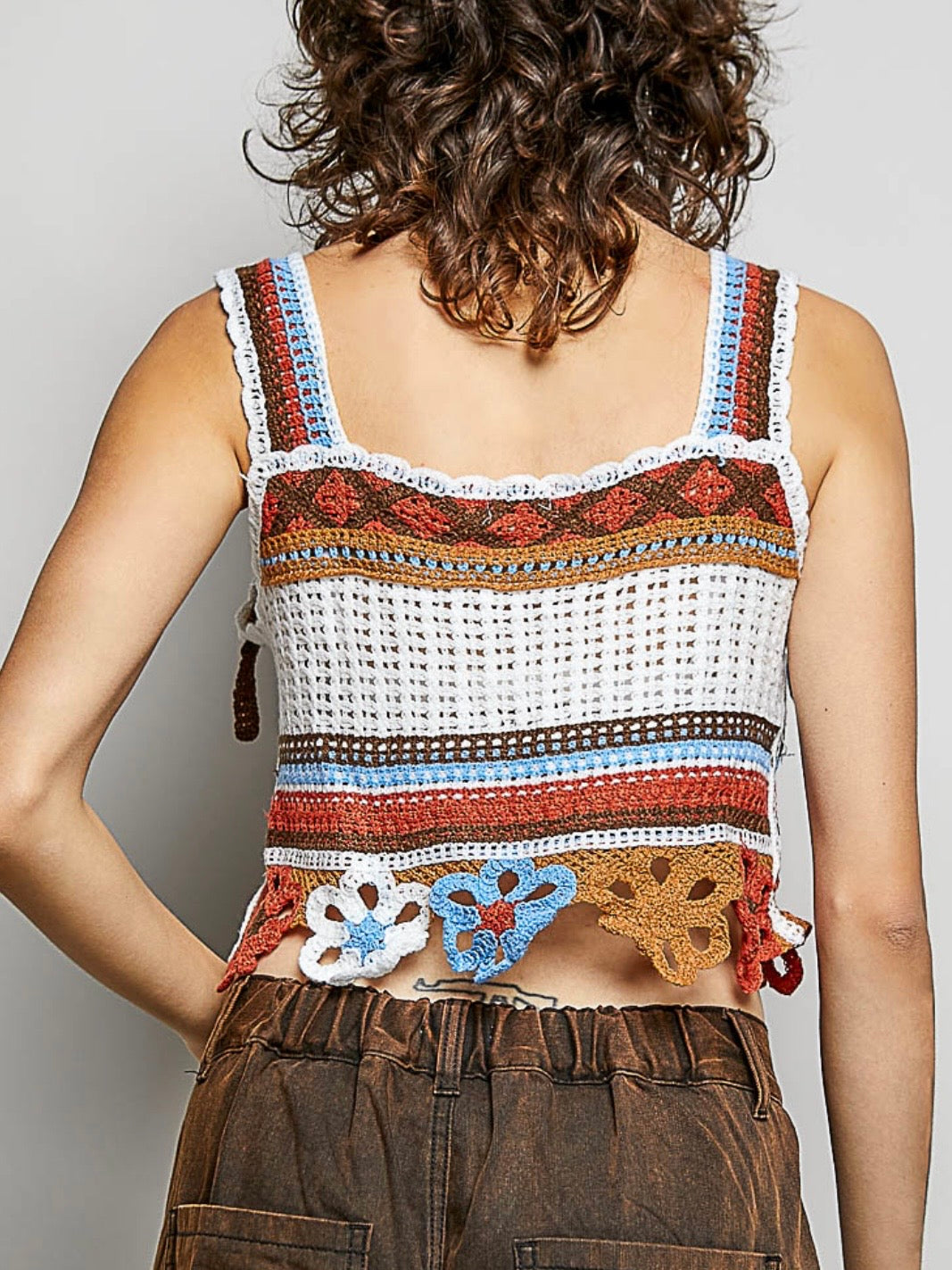 Knitted white and brown floral crochet ruffled crop top