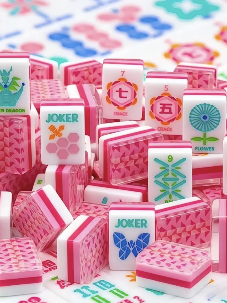 Pink and fuchsia origami printed Mahjong tiles set