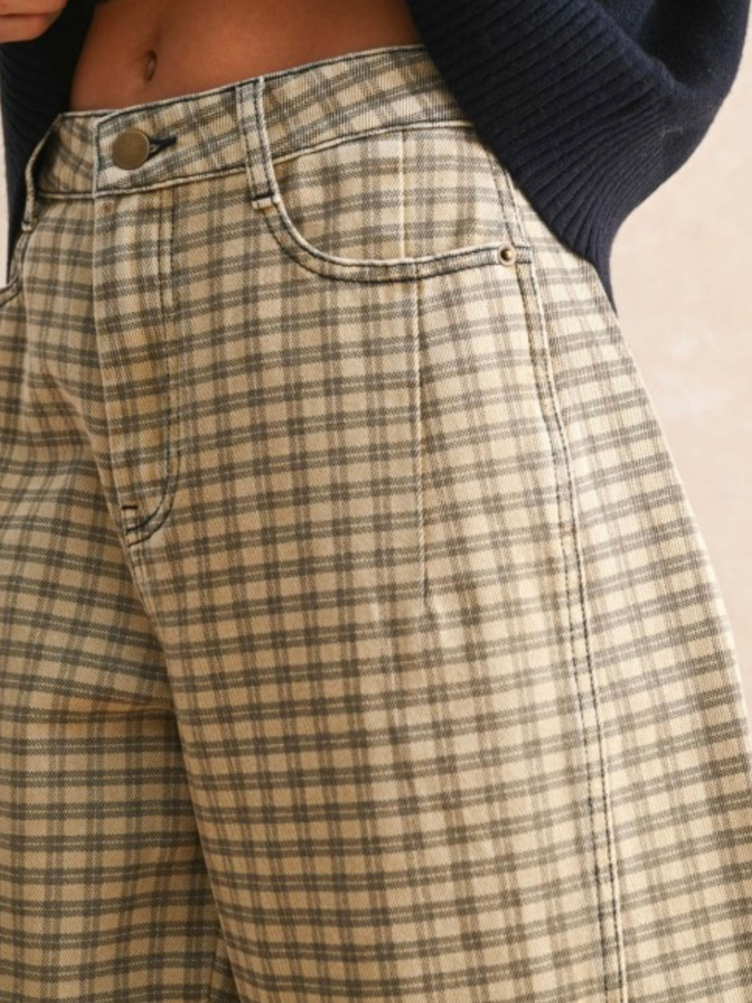 Mini Checker Pattern Barrel Pants