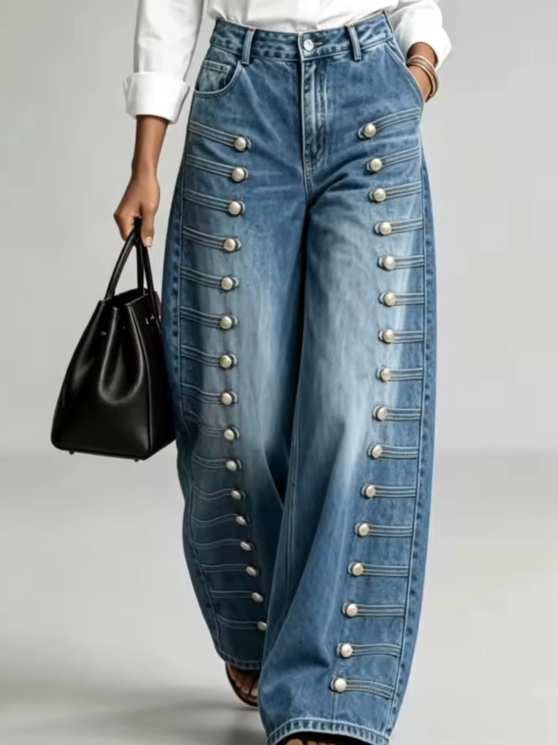 Solid colors barrel seams studded details pants