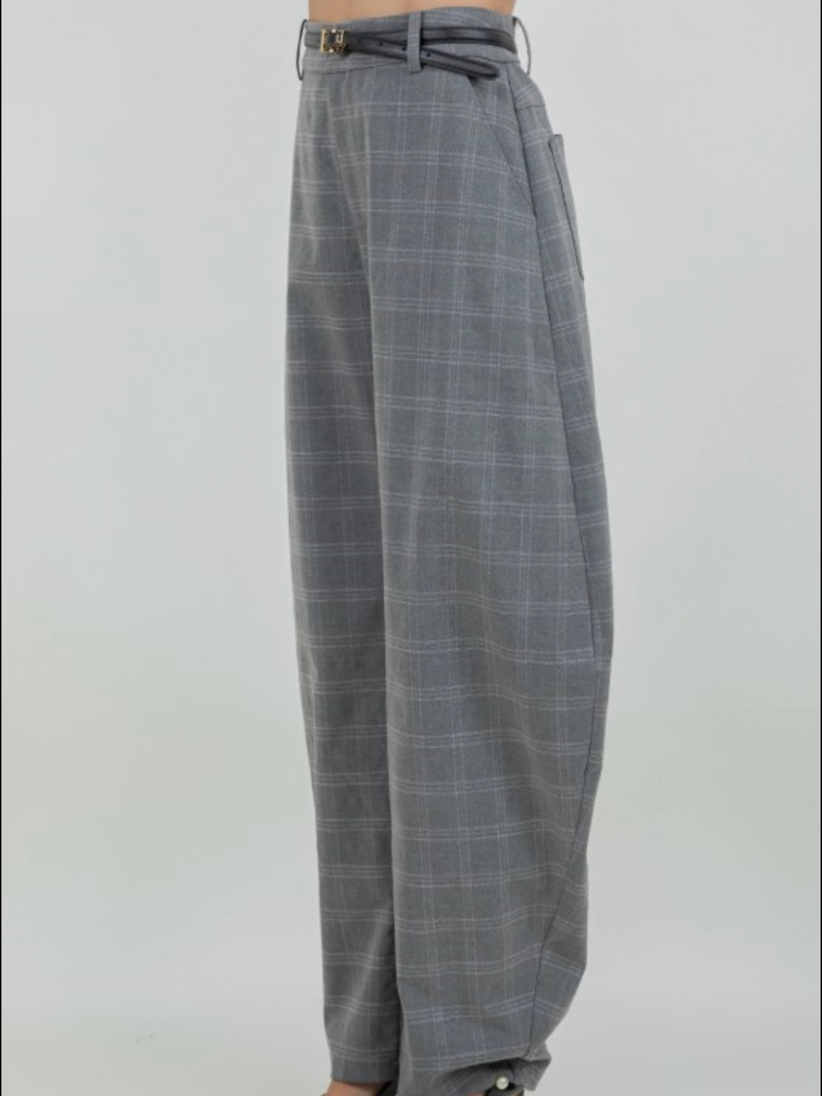 Gray structures woven plaid print barrel fit trousers