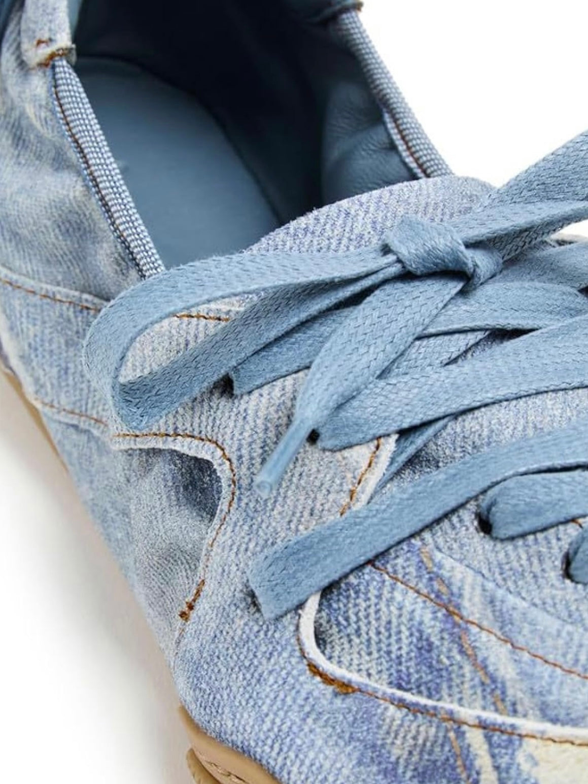 Solid colors Front tied flats shoes adjustable