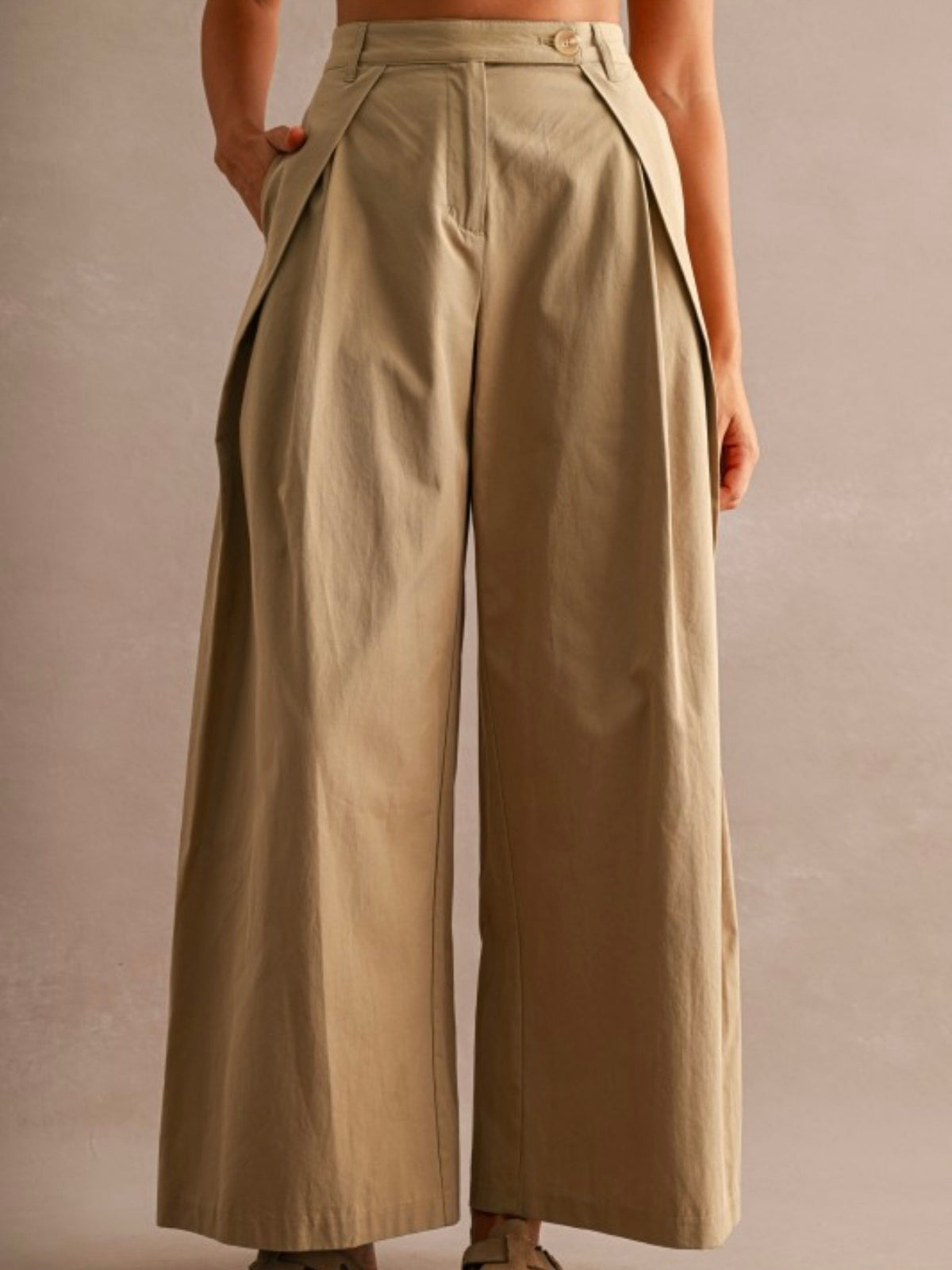 High-wasted wide leg front pleats wrap style side pants