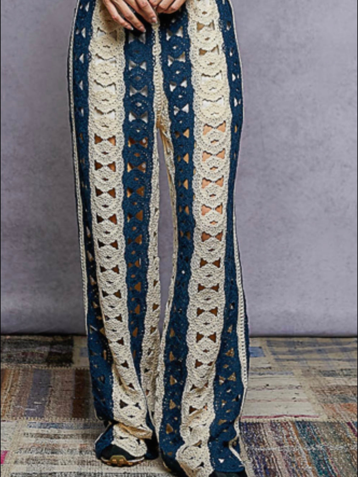 Knitted crochet two colors pants