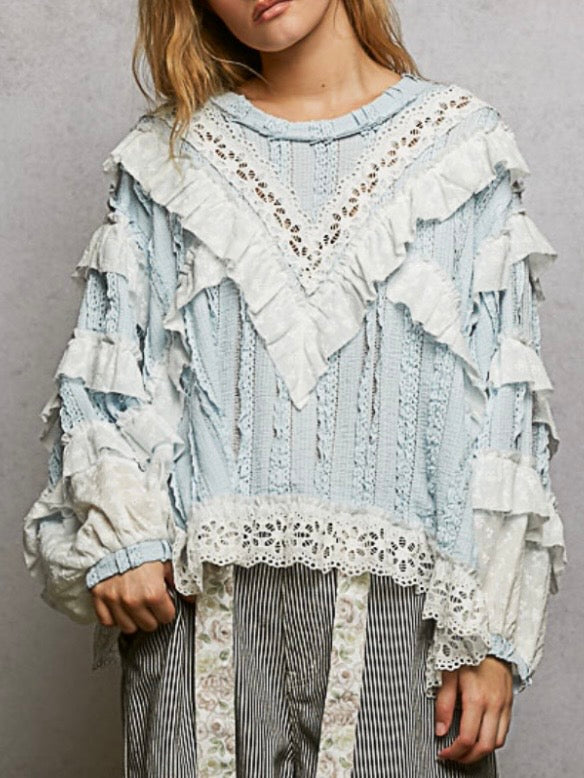 Romantic Wide loose fit lace blouse with balloon sleeves