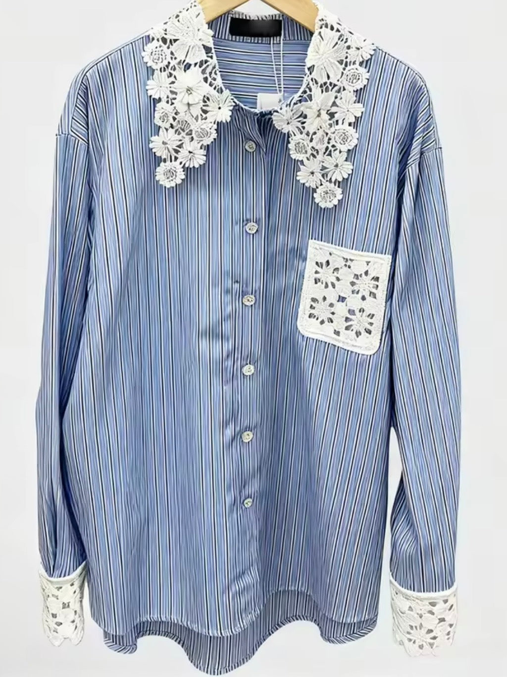 Striped shirt long sleeves