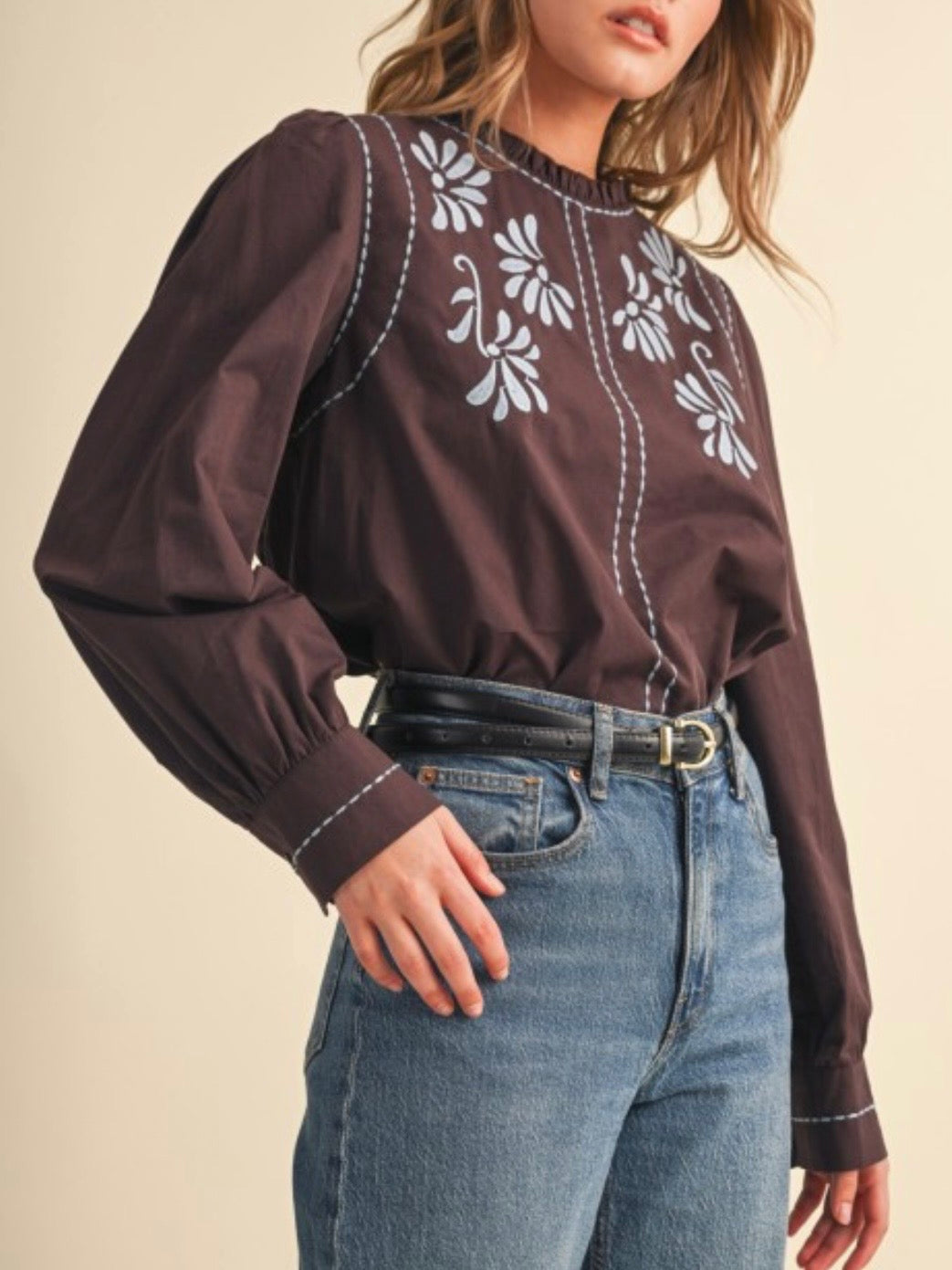 Camisa de manga larga con estampado floral azul marino