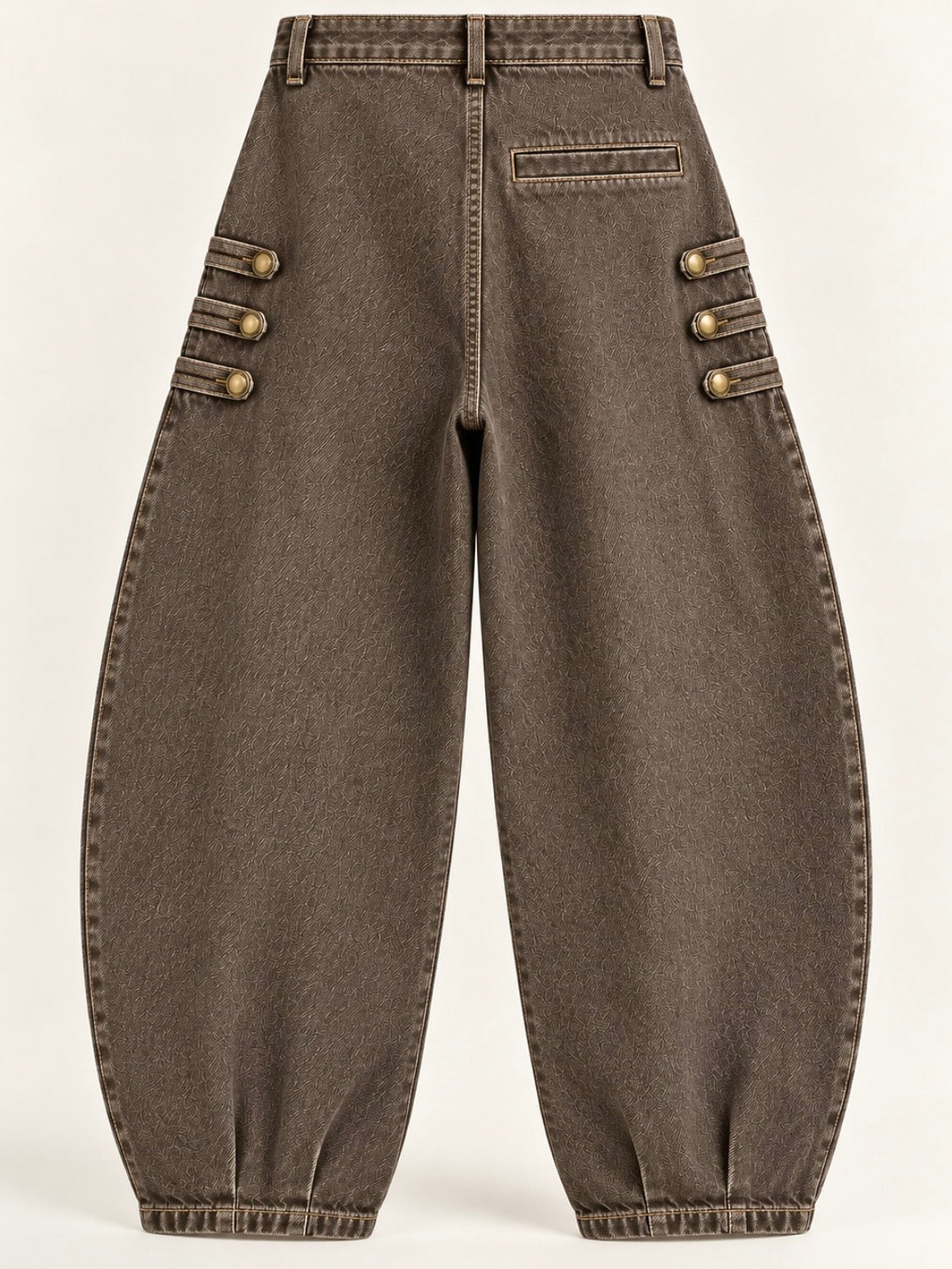 Barrel seams gold studded buttons details pants