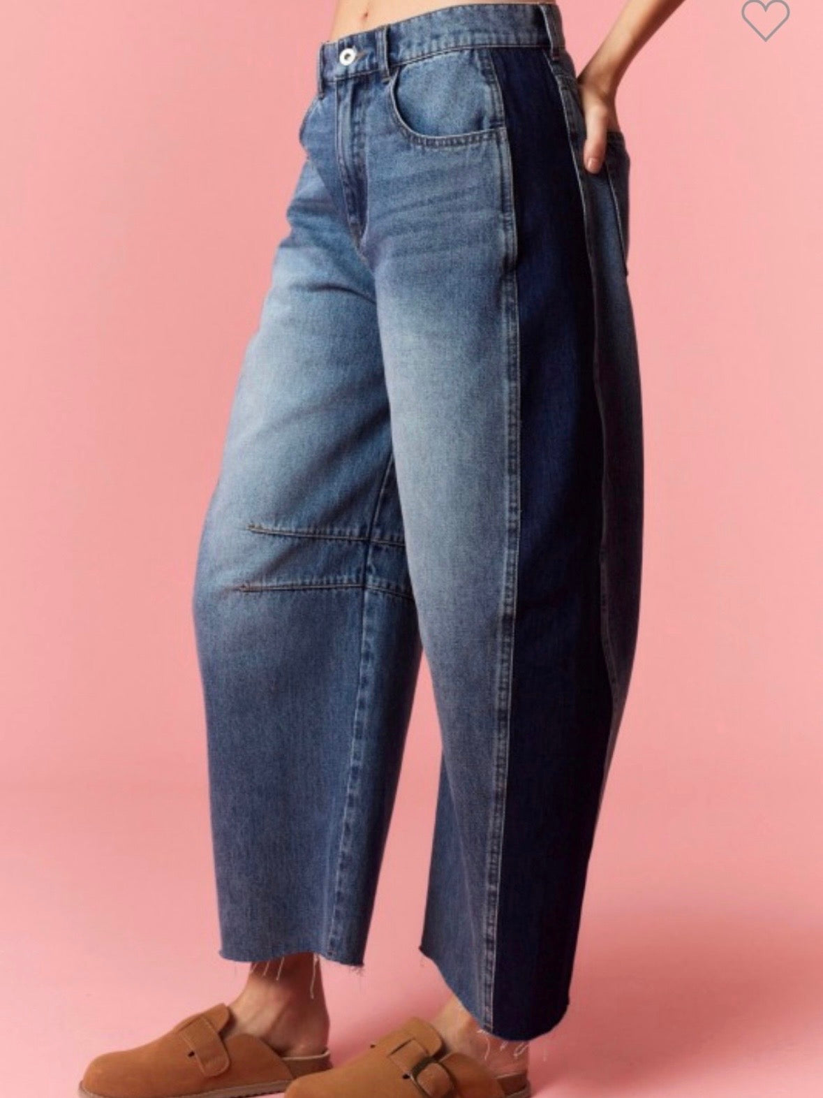 Blue block washed barrel jeans pants