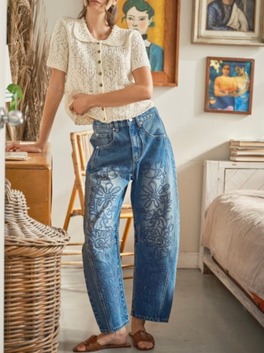 Pantalones de mezclilla con costuras tipo barril