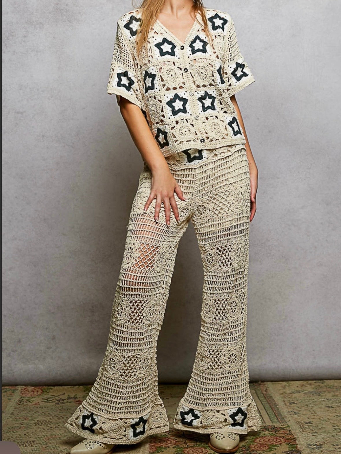 Blue Stars beige crochet set of 2 top and pants