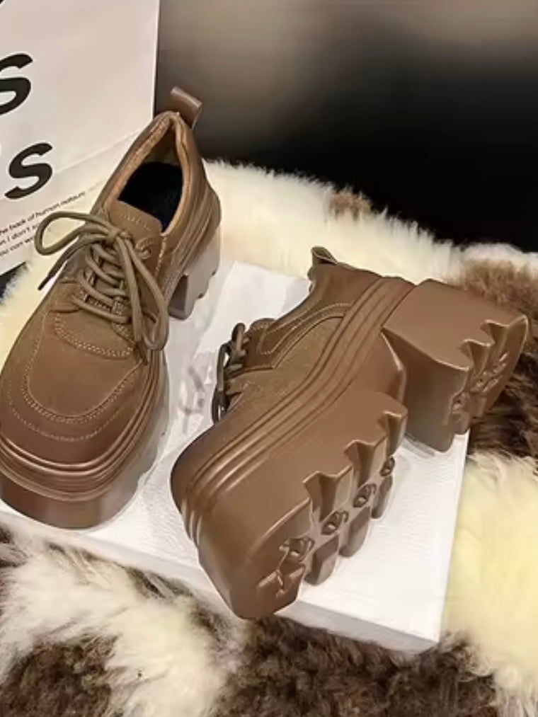 Brown roman lace up platform sandals