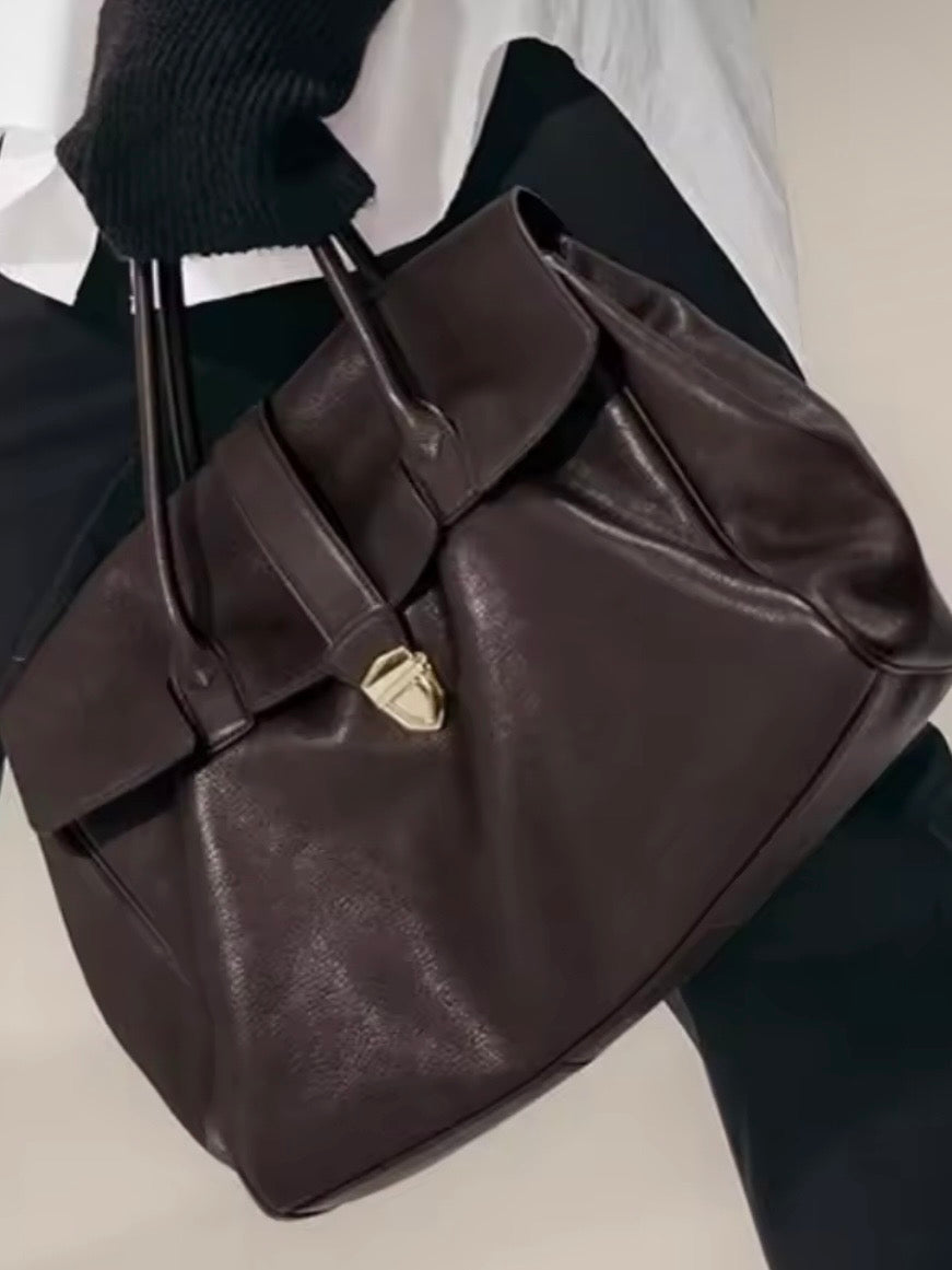 Big bag faux leather flap closure handbag