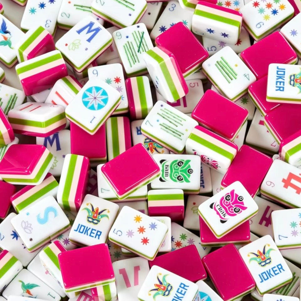 Fuchsia, green and white Mahjong tiles set