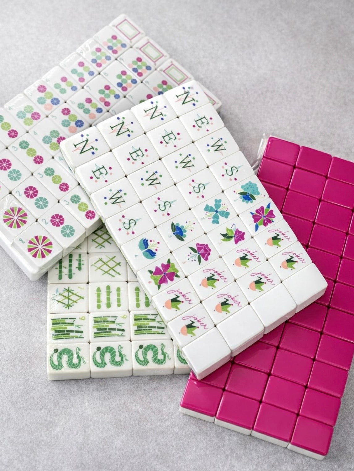 White Green and fuchsia Mahjong tiles set