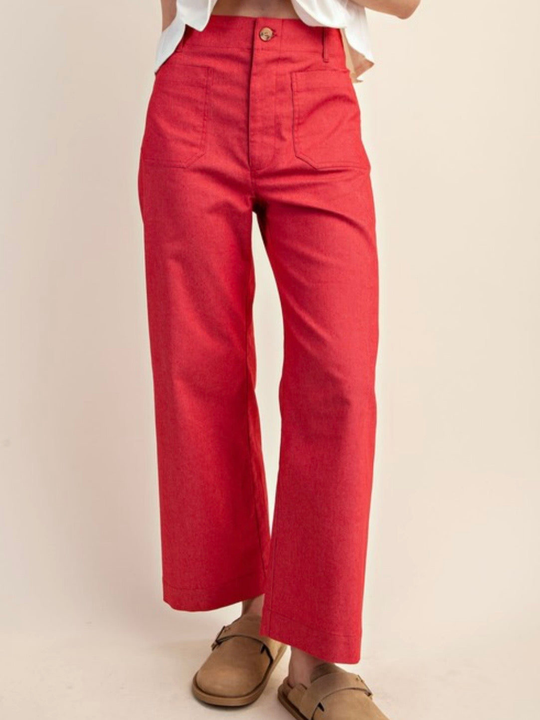 Solid colors fabric straight Capri pants