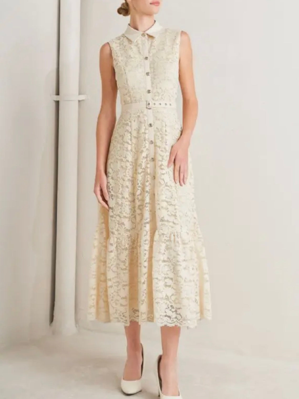 Beige buttons down lace maxi dress