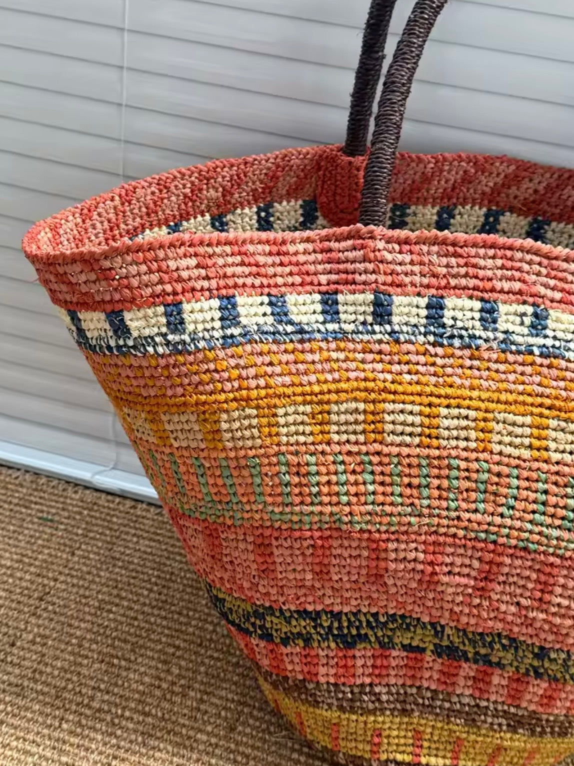 Multicolored striped natural straw basket bag