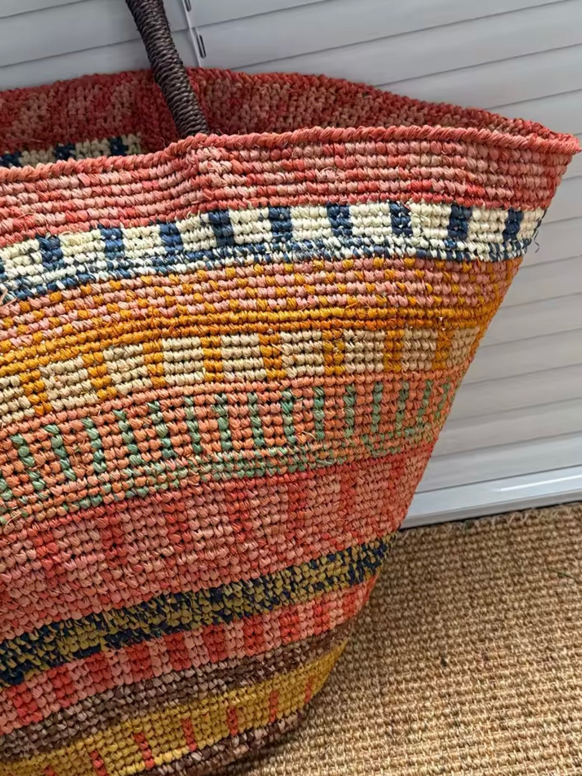 Multicolored striped natural straw basket bag
