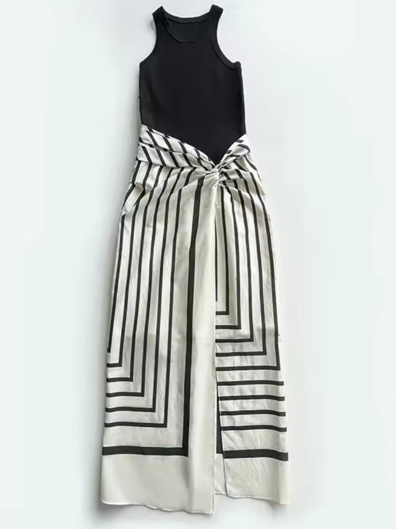 Fake two pieces dress. Black top and striped bottom