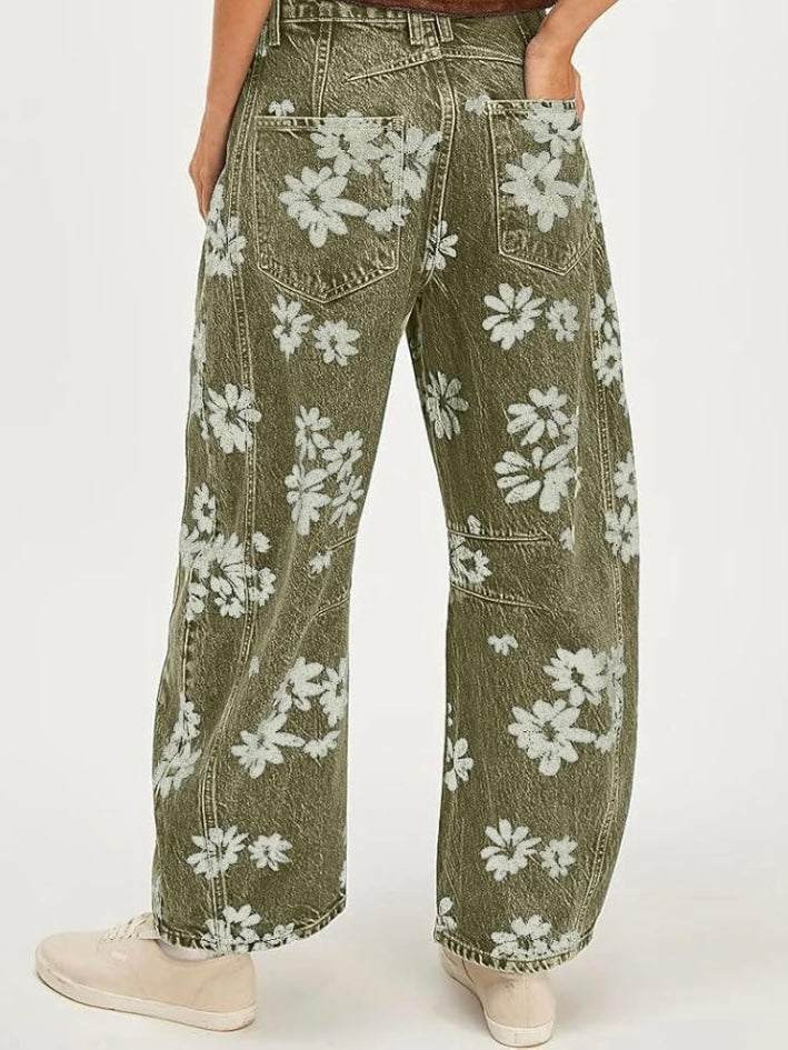 Green floral barrel seams pants