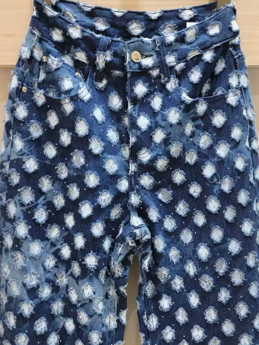 Mid blue round destroyed fabric straight jeans
