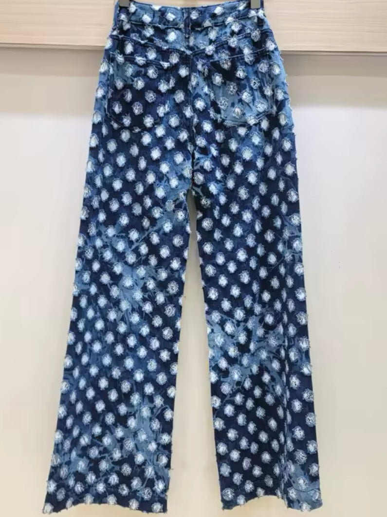 Mid blue round destroyed fabric straight jeans