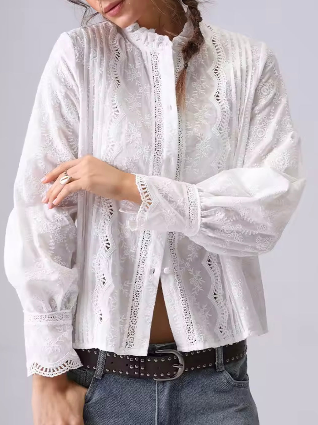 White lace cutout shirt halter neck