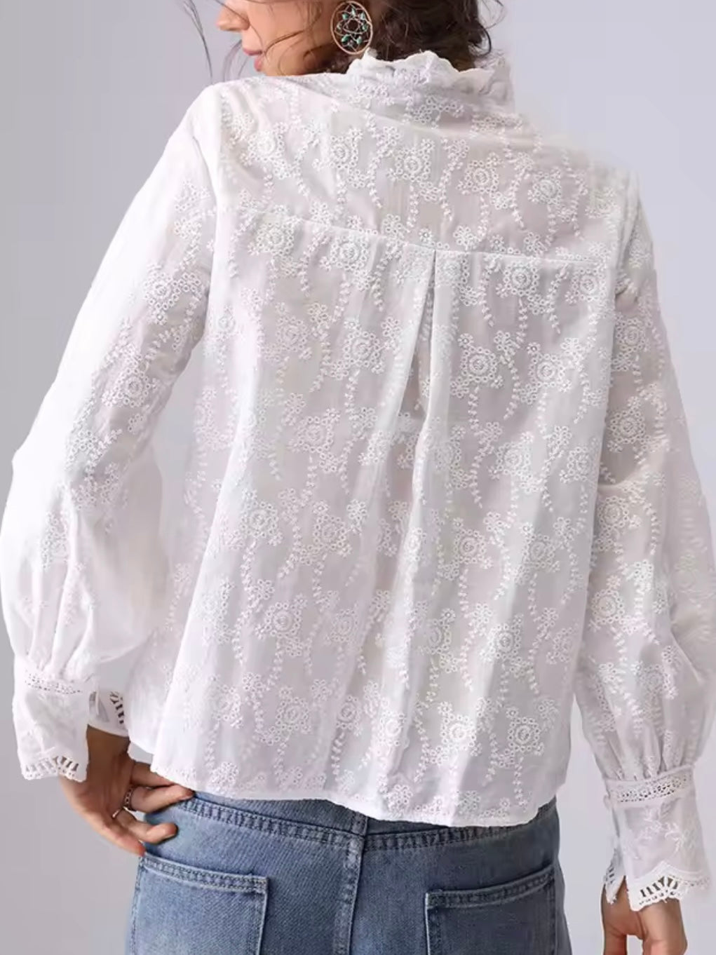 White lace cutout shirt halter neck