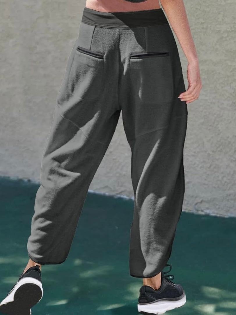 Solid colors barrel Capri pants