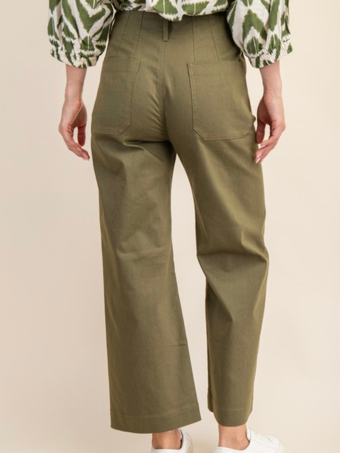Solid colors fabric straight jeans