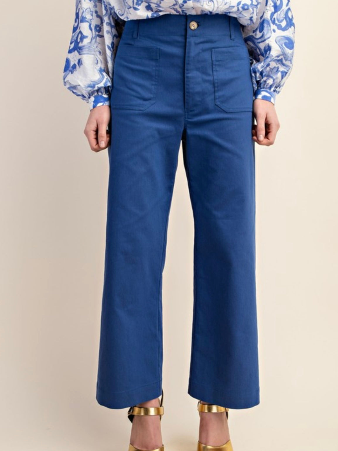 Solid colors fabric straight jeans