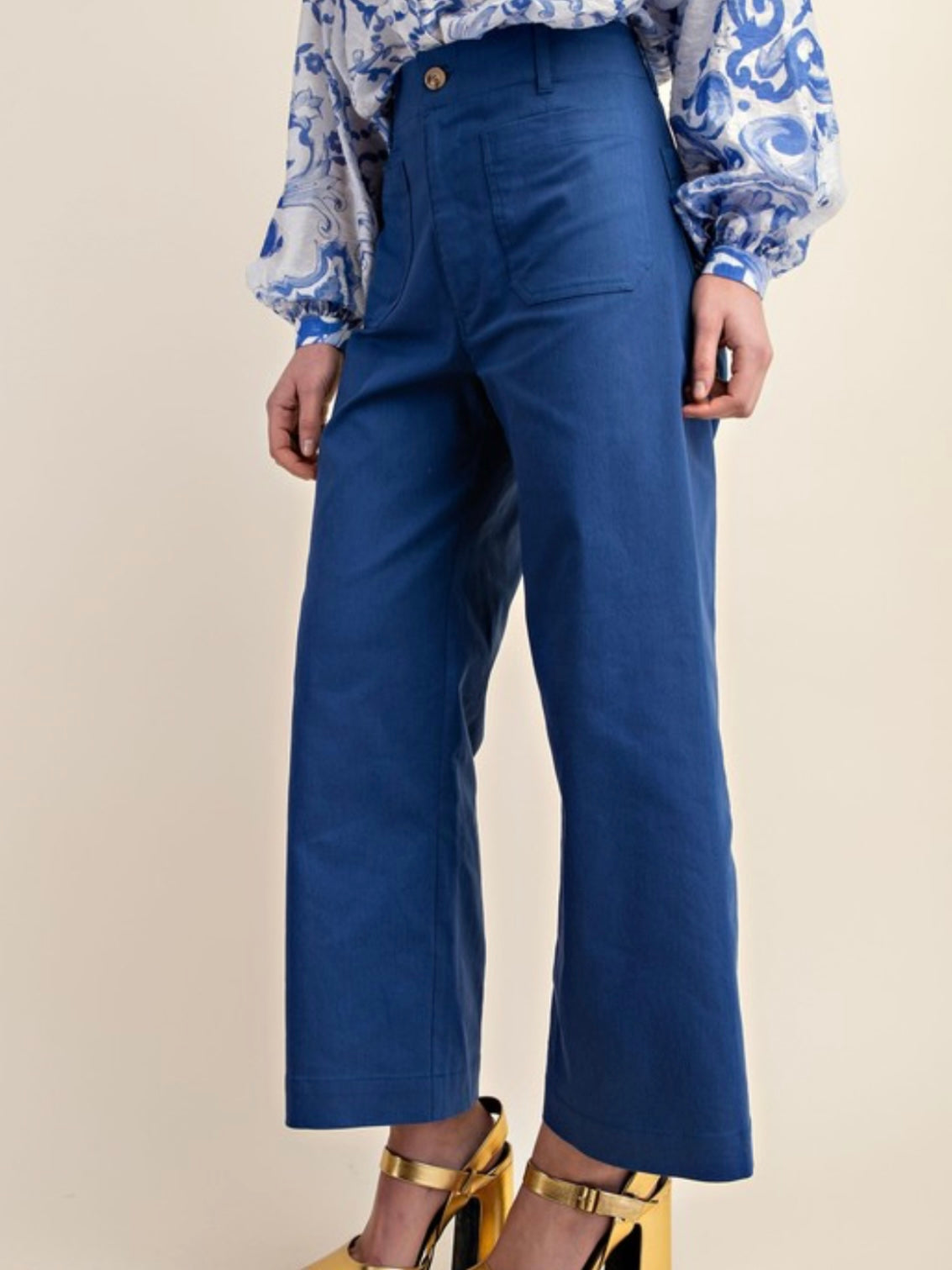 Solid colors fabric straight jeans