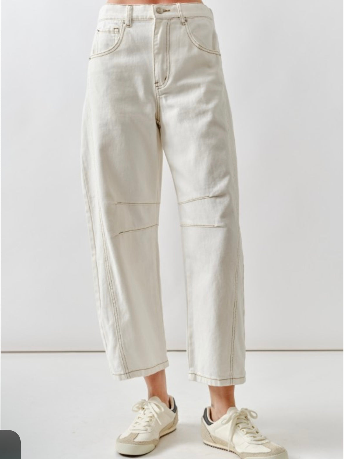 Off White Denim Ankle Cut Jeans w/ Ruffles main image 1