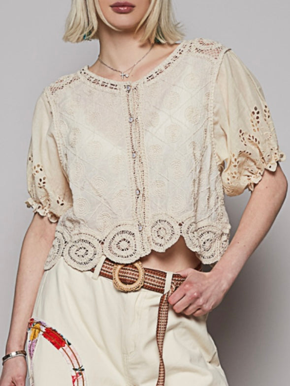 Beige knitted floral crochet crop top