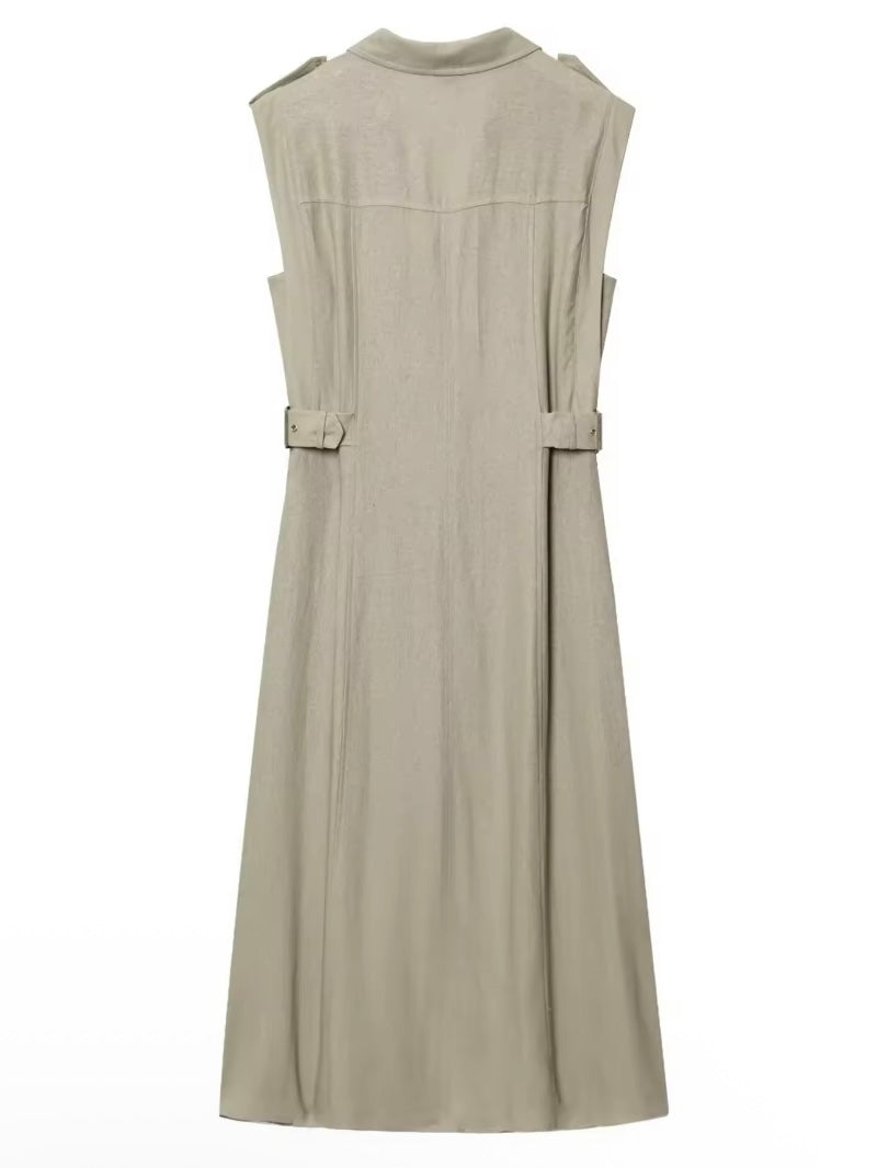 Light gray buttoned short sleeves midi dress