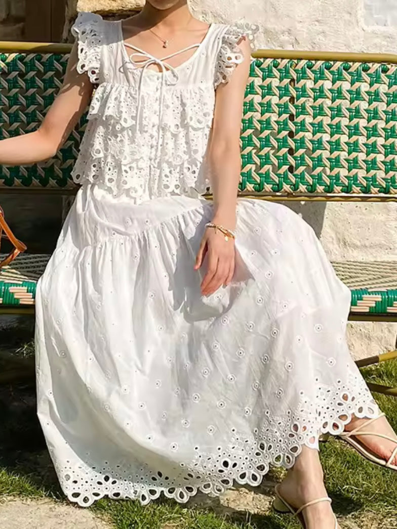White lace Set of 2 top and skirt