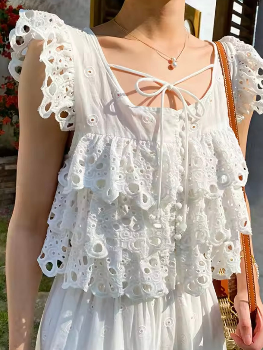 White lace Set of 2 top and skirt