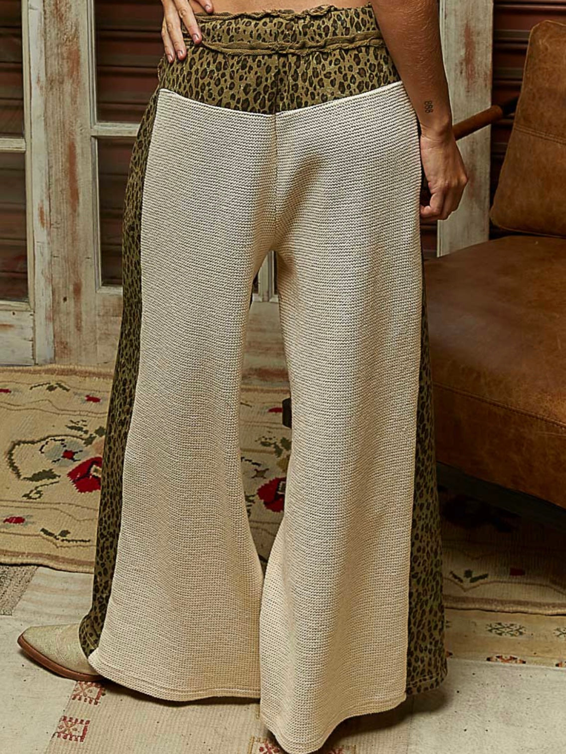 Leopard animal printed mix texture fabrics patched wide pants