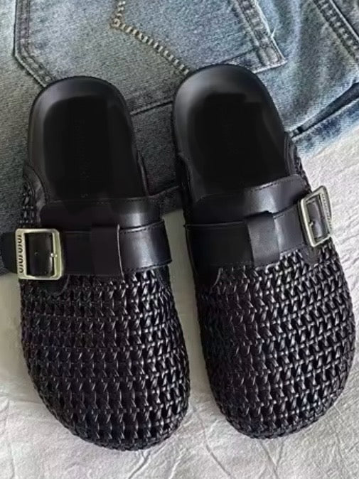 Black and white knitted rounded slippers flats shoes