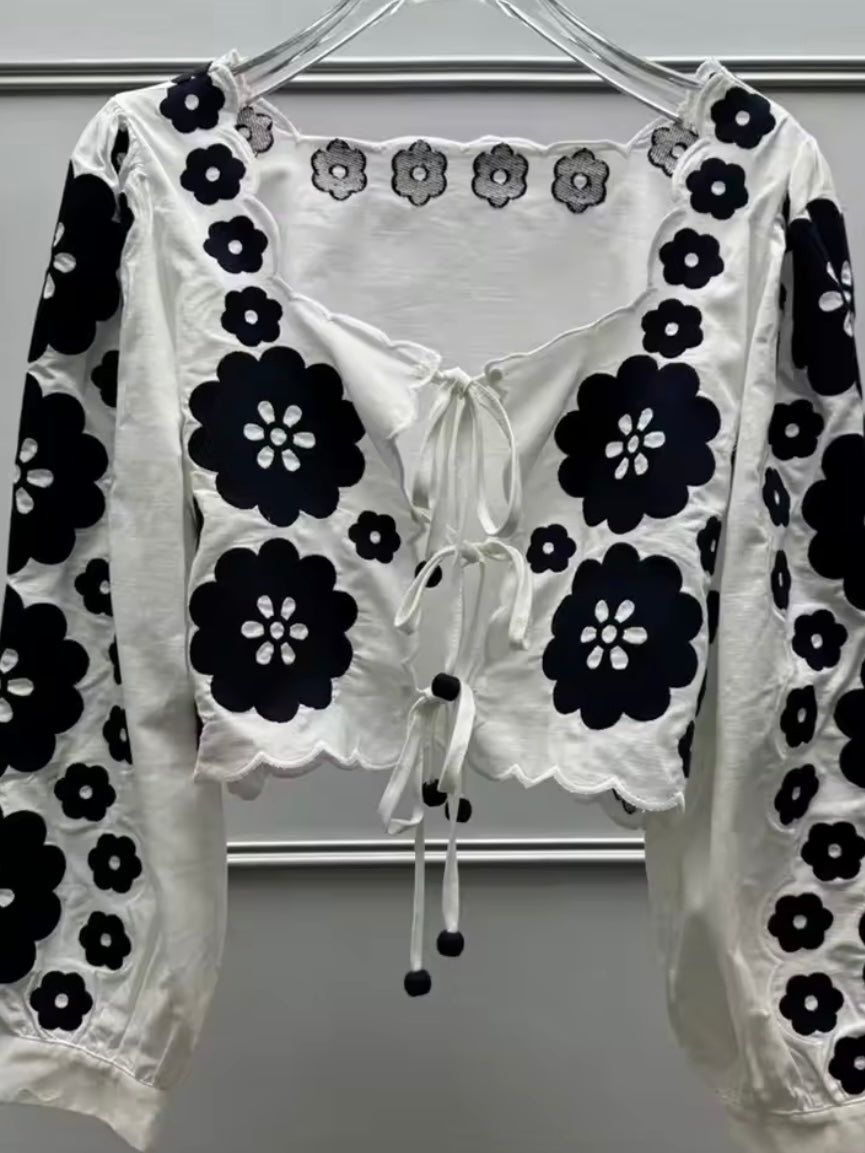 Off white and navy blue Set of 3 strapless crop top, jacket and skirt