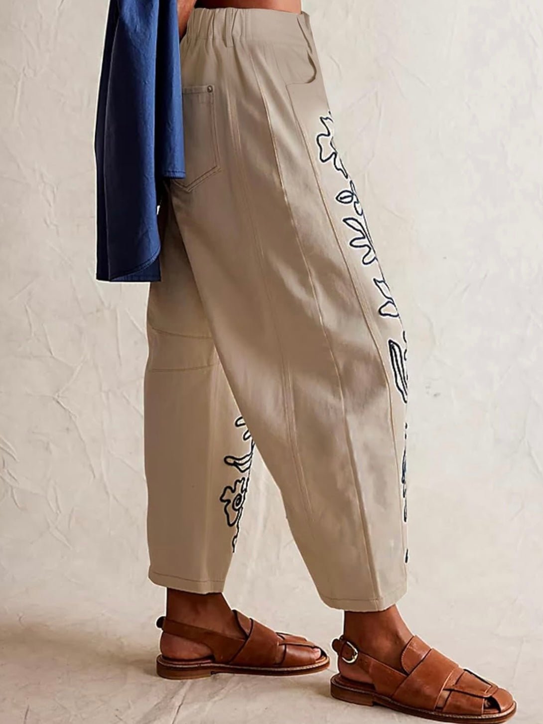 Black embroidered details baggy pants - Wapas