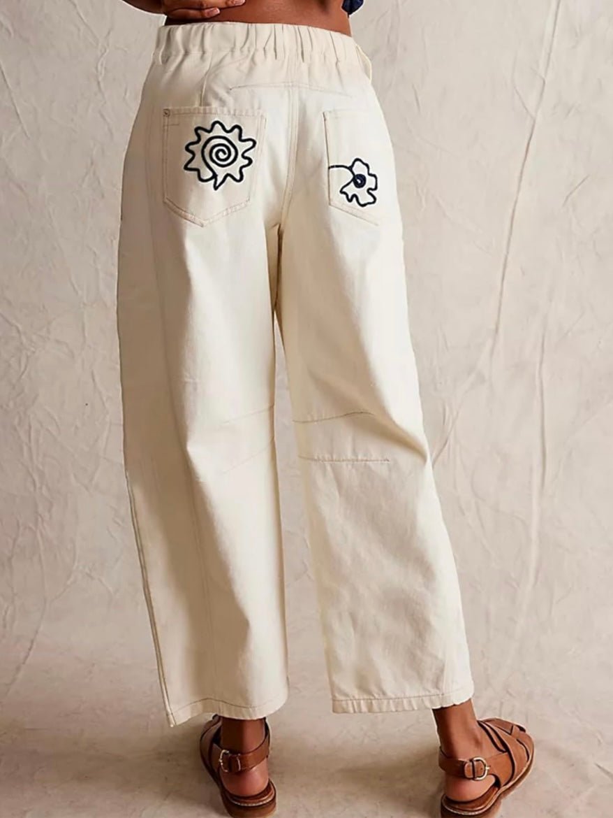 Black embroidered details baggy pants - Wapas