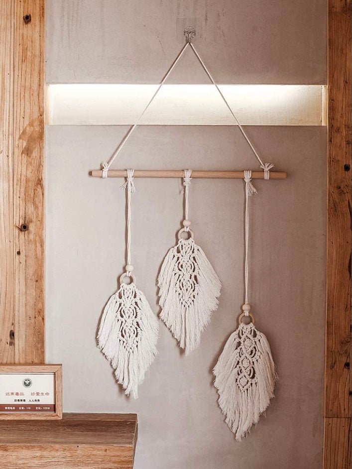 Leaves white macrame wall hanging - Wapas