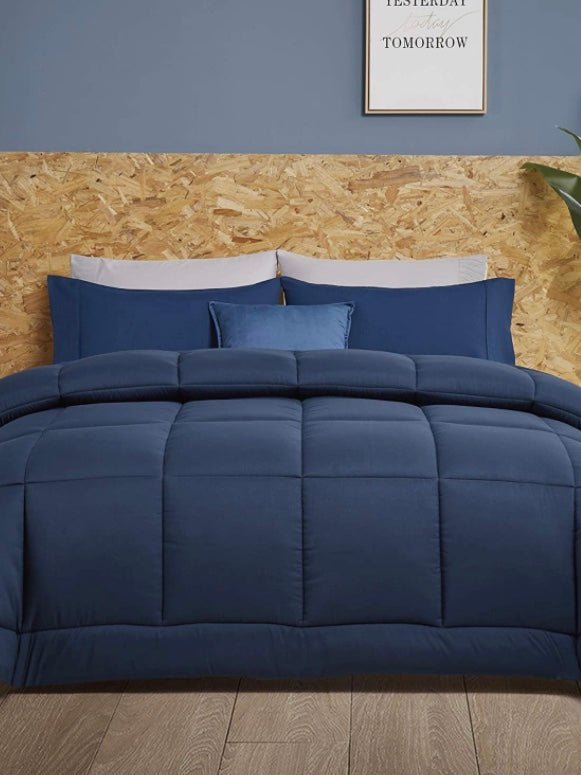 Navy blue comforter - Wapas